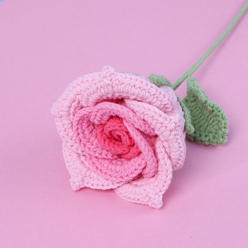 完成品クロスボーダー手作り花糸かぎ針編みバラ中国のバレンタインデーギフトニット造花卸売|undefined