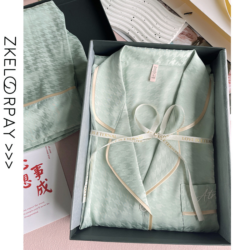 Spring and Autumn New Couple Ice Silk Pajamas Women's High-end Sense Jacquard Thin Valentine's Day Gift for Girlfriend Home Clothes Spring and Autumn New Couple Ice Silk Pajamas Women's High-end Sense Jacquard Thin Valentine's Day Gift for Girlfriend Home Clothes
