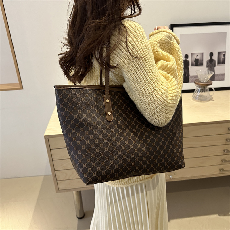 Invierno textura versátil bolso de mano mujer 2024 nueva moda en línea para trabajar bolso de hombro de mujer gran capacidad bolsa de mano