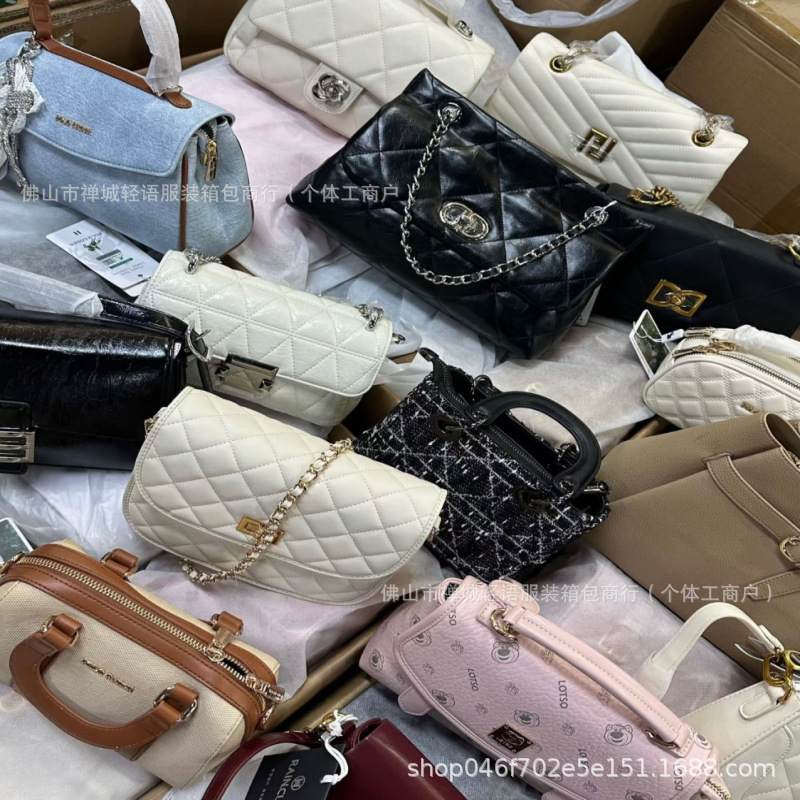 Ladies' Handbags Wholesale Cross-Border Assorted Handbags and Crossbody Bags for Women with Diamond Pattern Ladies' Handbags Wholesale Cross-Border Assorted Handbags and Crossbody Bags for Women with Diamond Pattern