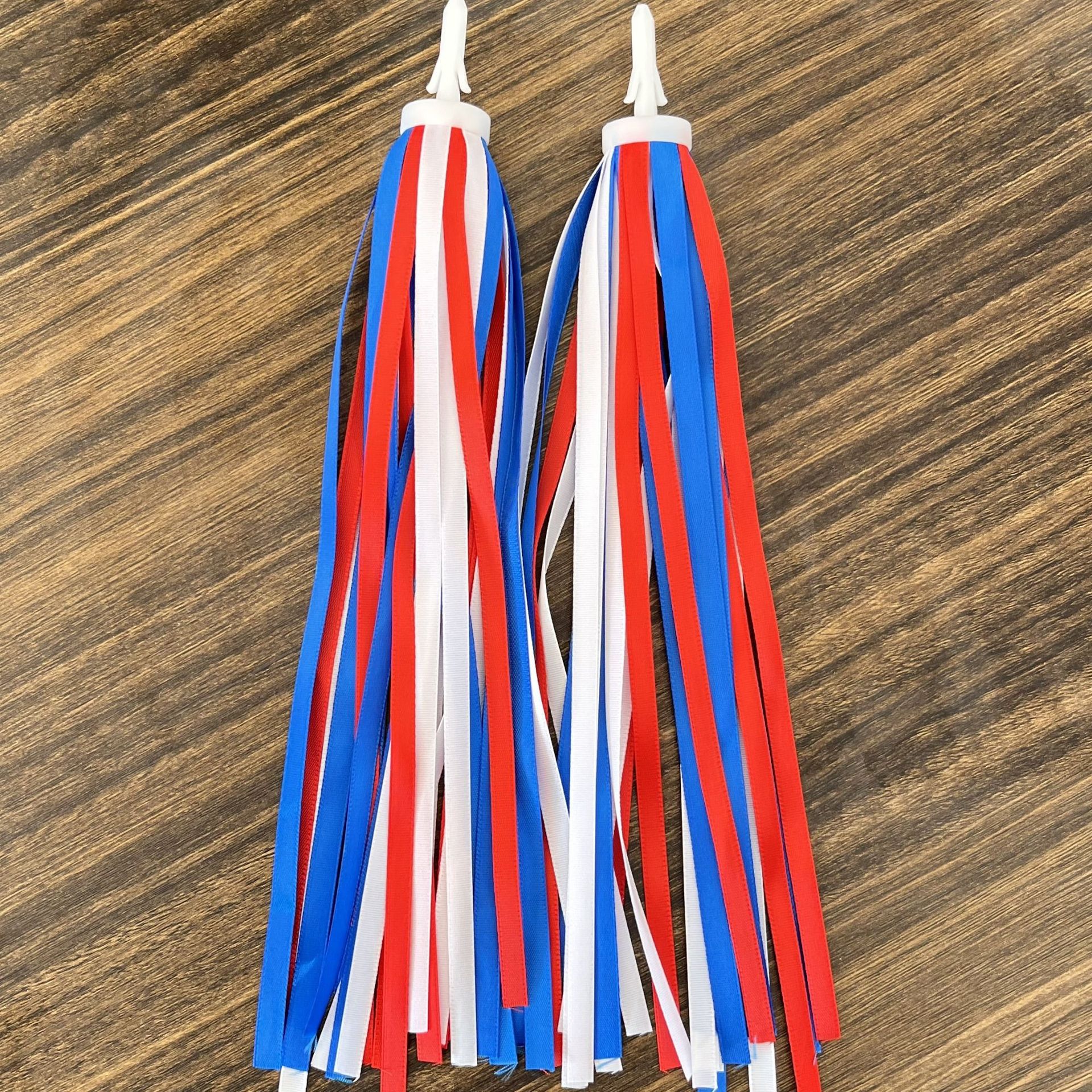 Equilibrio coche scooter manillar cinta para niños decoraciones de bicicleta cinta de color borla correa de pico campana de coche