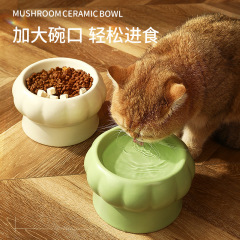 猫碗の陶磁器のたらいのペットの猫の食糧の水碗の飯盆の猫の専用の茶碗はひっくり返しにくいです。