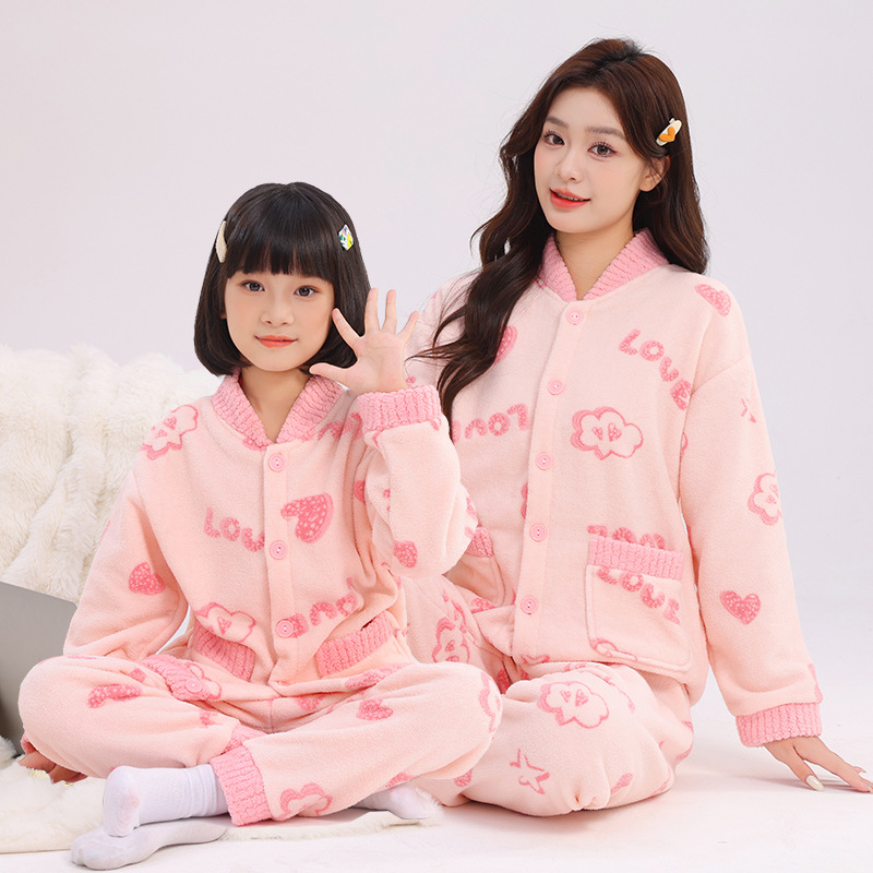 Jacket collar love heart