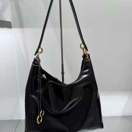 包包搭新款小众百高级拉德腋下通勤复古感容量单肩包女式大容量秋