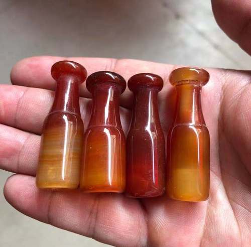 Wholesale red agate chalcedony cigarette holder, traditional old-fashioned dry tobacco bag, straight agate cigarette holder, pipe