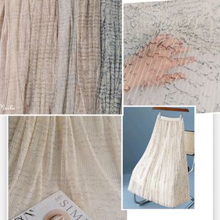 Hot SAle Model~smAll Fresh Polyester 40A Mesh Ruleless Letter DigitAl Printing 0.5 PleAted GAuze Skirt And Other FAbrics