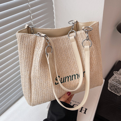 Straw large-capacity women's bag 2024 summer versatile niche woven bag western style commuting fashion shoulder tote bag