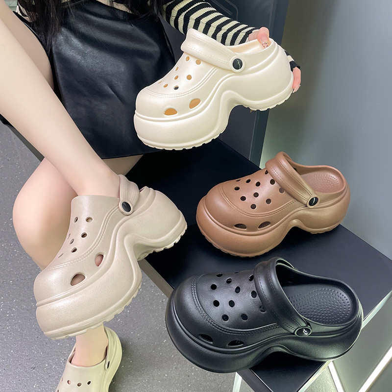 26 Years of New Summer Clogs for Women, Fashionable, Simple, Breathable, Non-Slip, Thickened, Wear-Resistant Eva Slippers