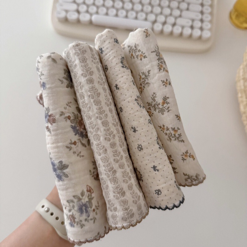Cotton Type a Gauze Square Towel Small Fresh Korean Floral Baby Face Towel Kindergarten Small Handkerchief Can Be Hung
