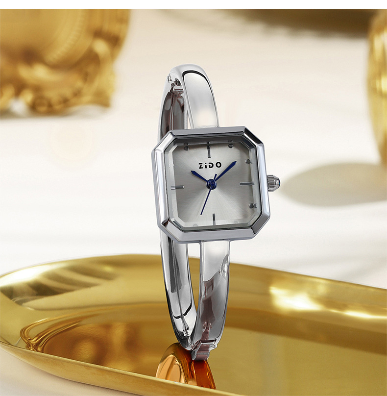 Women's Exquisite Small Square Quartz Watch Elegant Versatile_voghion.com