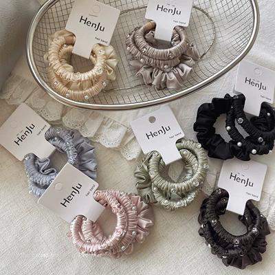 Saç üçün rezinlər – Accessory
