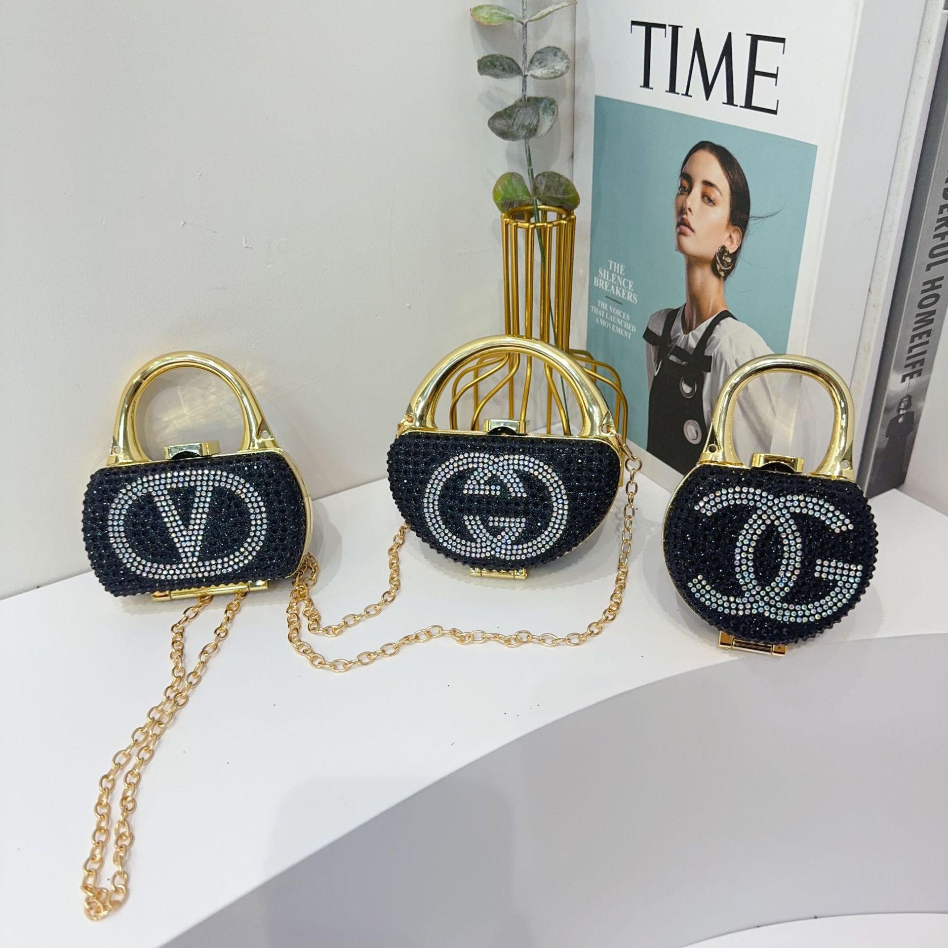 Mini bag mouth red envelope Women's 2025 new cross-border foreign trade diamond-encrusted crossbody small bag, decorative bag, single-shoulder bag for women full figure