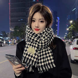 高级感2023新款格子网红围巾女冬季保暖韩版百搭学生针织毛线围脖