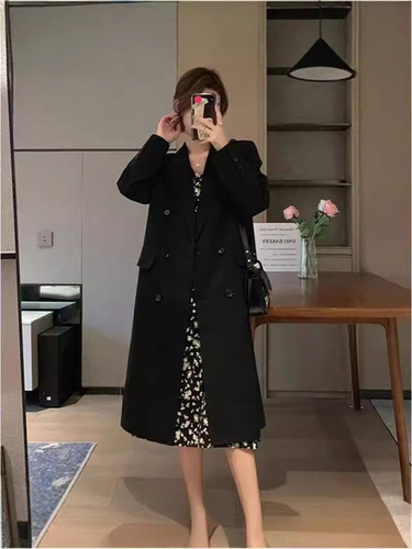 Long coat trench coat autumn double-breasted camel-colored 2025 temperament goddess style retro feeling suit 2025