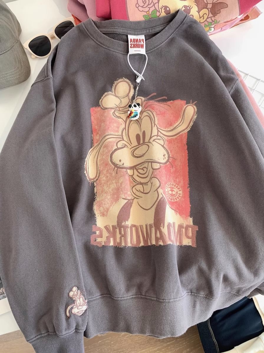 New Printed Sweater Image 4