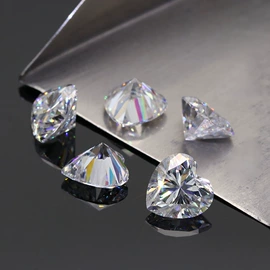 其他宝石饰品;莫桑钻饰品;项链