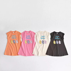 Korean children's clothing 2024 Korean version summer new girl child middle child love small bear dress stylish cute children's dress