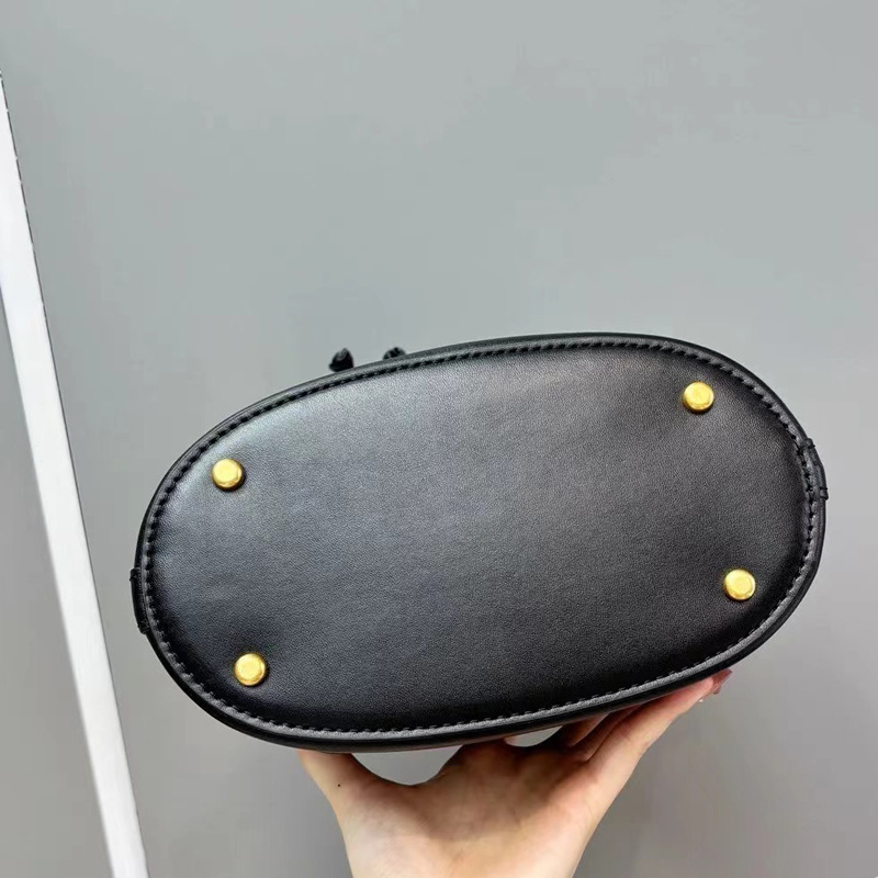 Tortyburch レトロキャンバスフォーチュンバケットバッグワイン樽バッグ老眼大容量シングルショルダークロスボディハンドバッグレディースバッグ|undefined