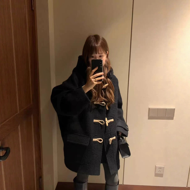 In stock 2025 winter new Korean version OU*CE loose-fitting elegant solid color age-reducing hooded coat with horn buttons