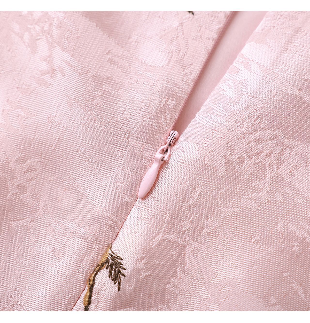 Đầm maxi nữ tay ngắn thêu hoa văn jacquard, chất liệu linen phối ren — màu hồng chi tiết 27