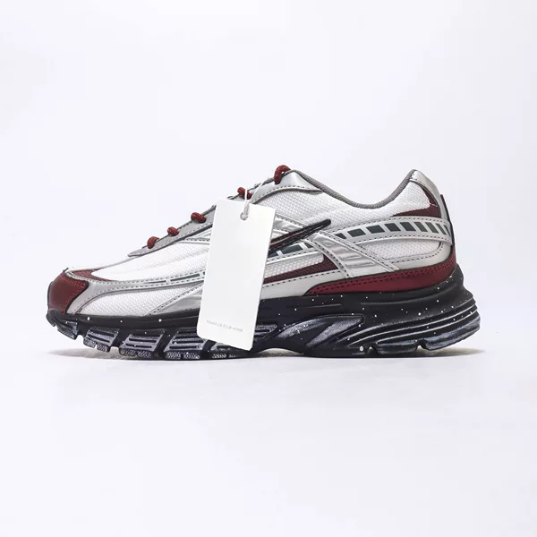 Foreign Trade Initiator Founder Running retro thick-soled dad casual sports running shoes with distressed graffiti