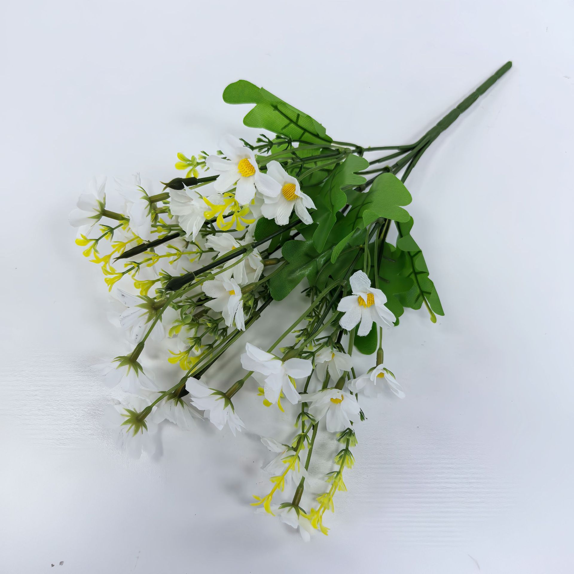 순수한 흰색