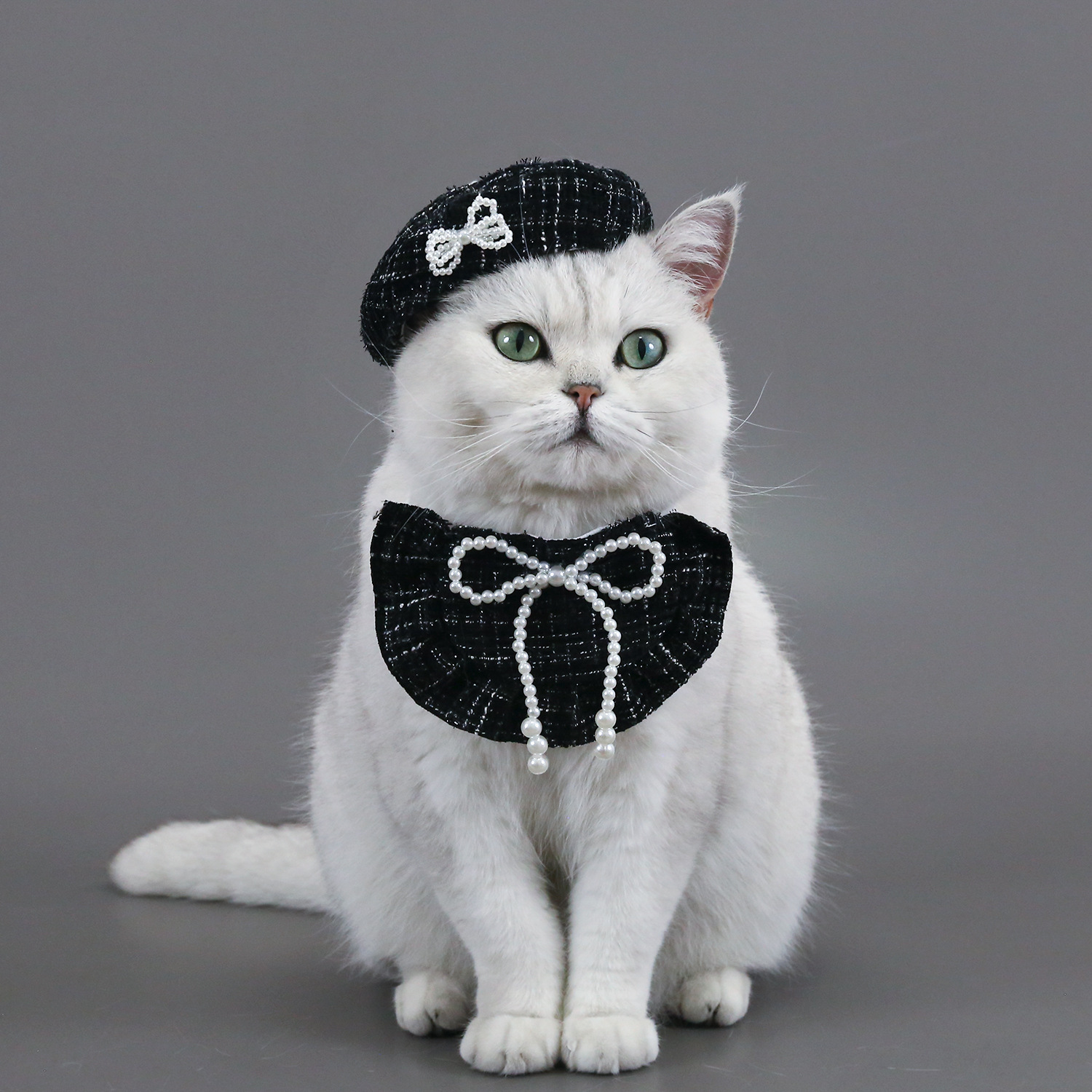 2024 nuevo tejido pequeño viento perla mascota arco boina de encaje princesa bib para gatos y perros