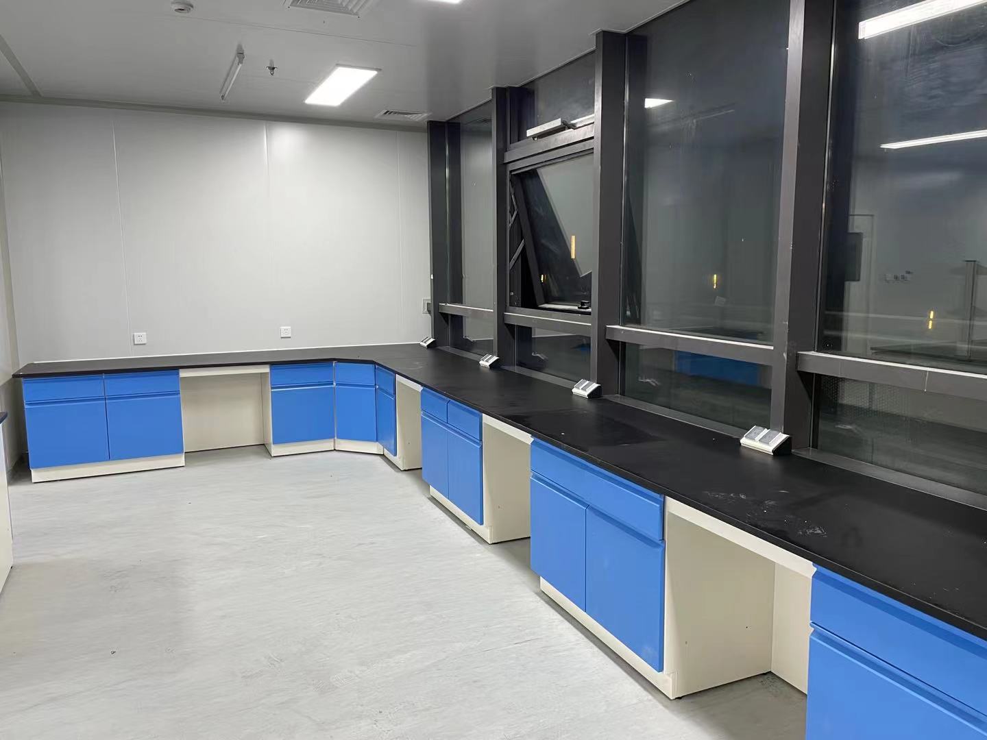 Ϋ���ൺ���ռ���ȫ��ʵ��̨ʵ���ұ�̨���ҹ�Ӧ