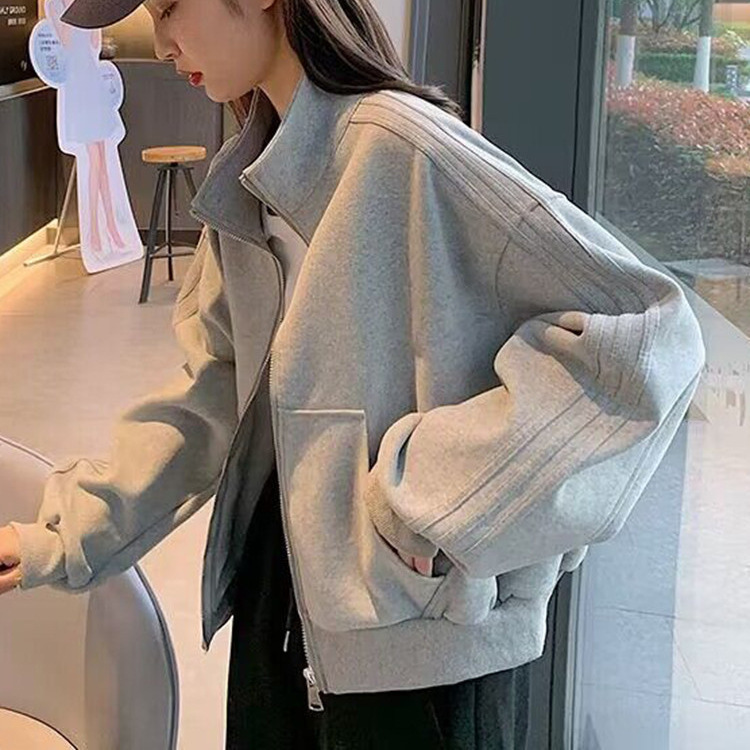 Short Sports Jacket for Women 2025 Spring & Fall New Baseball Uniform Casual Slim Jacket Cardigan Top Loose and Versatile