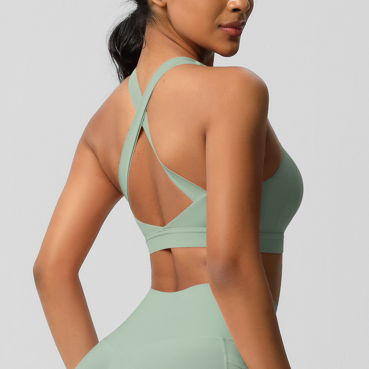 168g Weight Sleeveless Sleeve Length Nylon, Spandex Fabric Type Short Top Length Sports Vest Tops Type Fitness, Yoga, Running Occasion U Neck Neckline Solid Color Pattern Sport Style Style S, XL Size Sport Style Solid Color Nylon Spandex U Neck Active Tops Sports Vest 34
