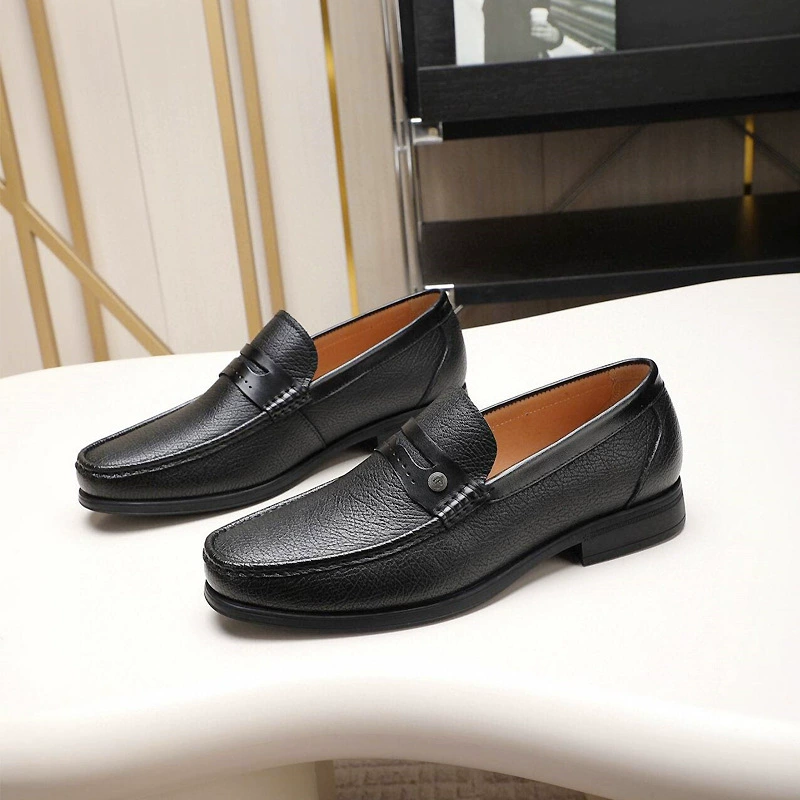 2025 новых мужских туфель, высококачественные деловые кожаные туфли из первосортной воловьей кожи на мягкой подошве, туфли без шнуровки с низким верхом для пап среднего возраста, рабочая обувь.