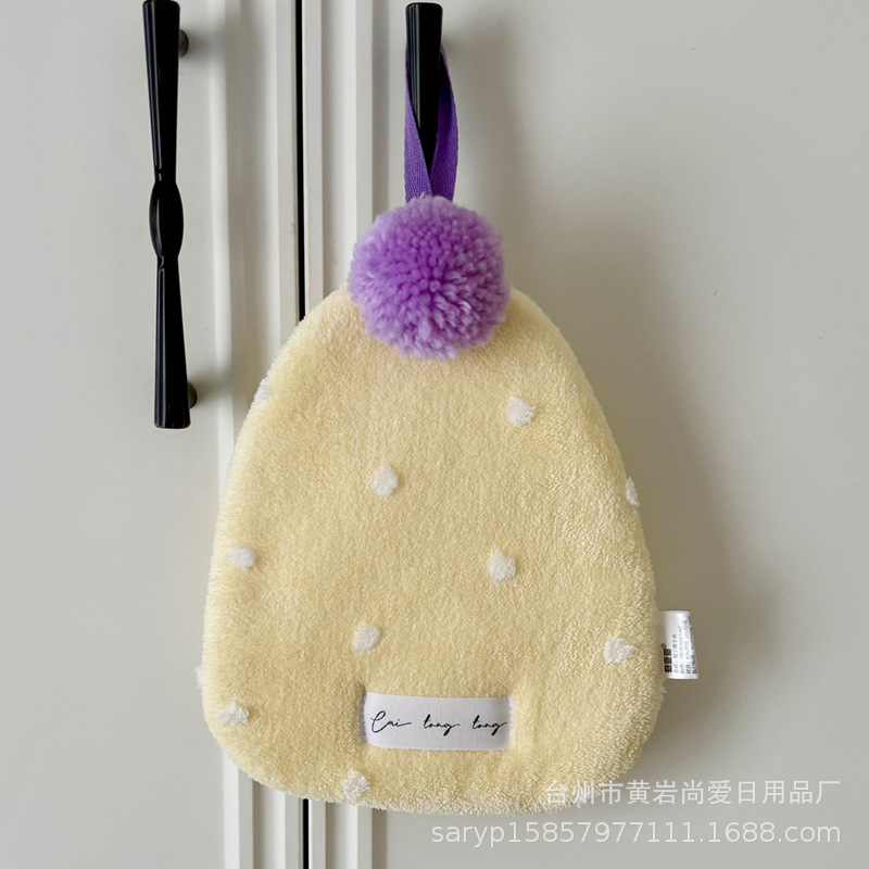 リトルレッドブック水玉模様の小さな帽子ファーボールハンドタオルはバスルームキッチンハンドドライタオルかわいいギフトタオルに掛けることができます|undefined
