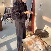 241221大爱美依缘2025冬季新款时髦洋气羊羔毛短外套休闲裤显瘦女