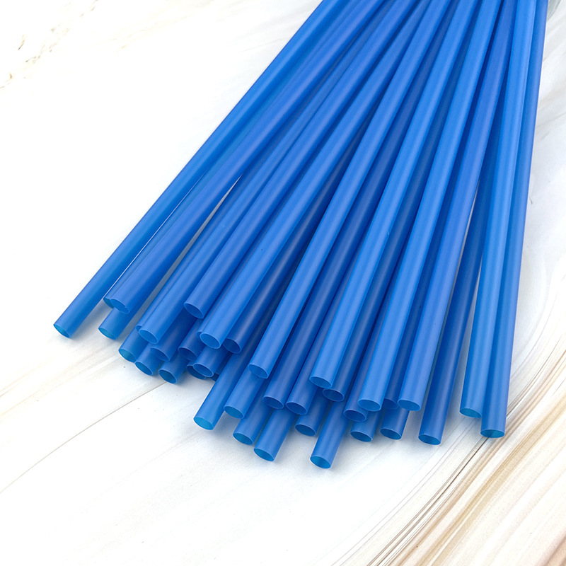 En stock suministro desechable de plástico color paja kindergarten los niños hecho a mano DIY tubo colorido tubo recto 100 unidades