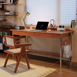 实木床;餐桌;餐椅