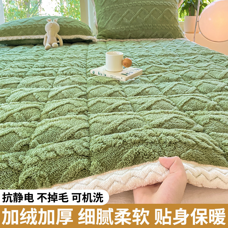 태피터-올리브 그린