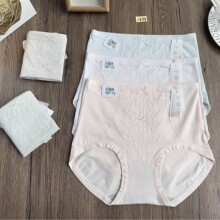 2473 正价 可挑色 棉莫高腰大版浮雕花女士三角内裤批发供应