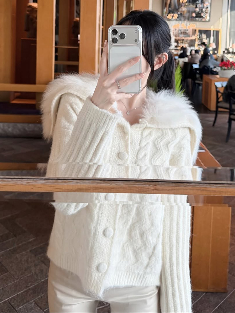 Color sólido cuello de capillado de hebilla de una sola fila chaqueta de punto de moda femenina relajada ocio 2025 estilo europeo y americano transfronterizo
