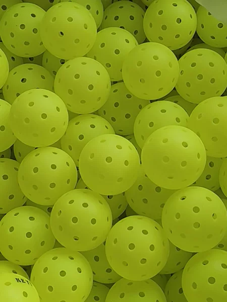 X40 Rotomolded Pickleball 40 Hole Rotomolding Process Pickleball Manufacturer Wholesale