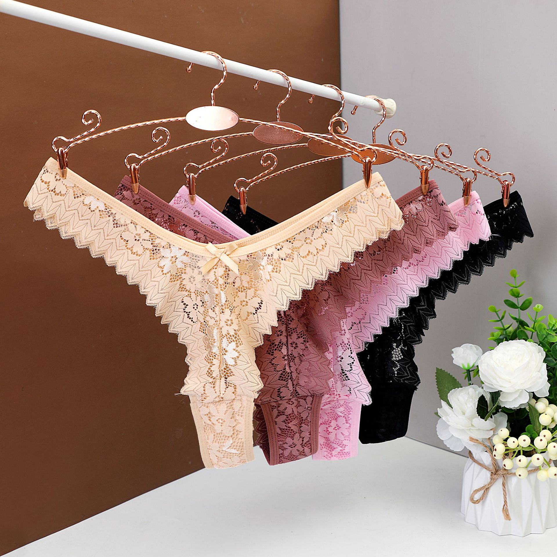 Solid Color Flower Low Waist Thong Panties display picture 24