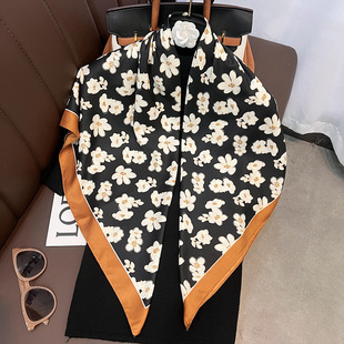 ��}�ļ�С�黨б�y�I���{�󷽽�����W���L�z��Ů���^���������