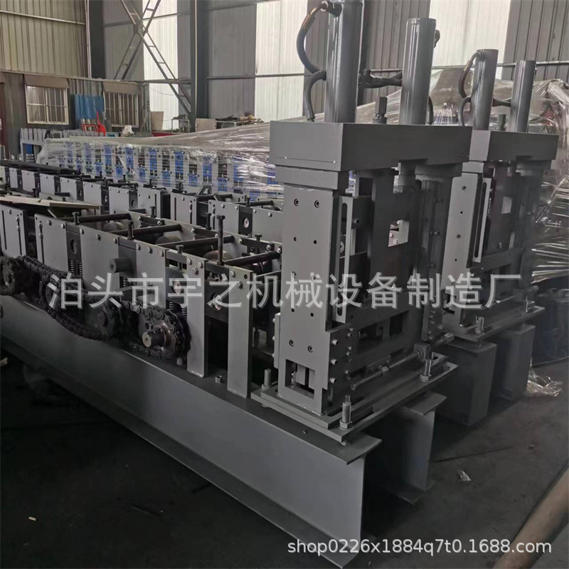 C型钢设备2