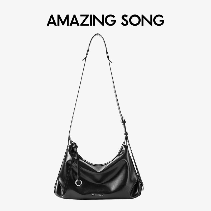 【陳都林と同じスタイル】Amazing Song ドーナツ HOBO スモール アンダーアーム クロスボディバッグ レディースバッグ 新品
