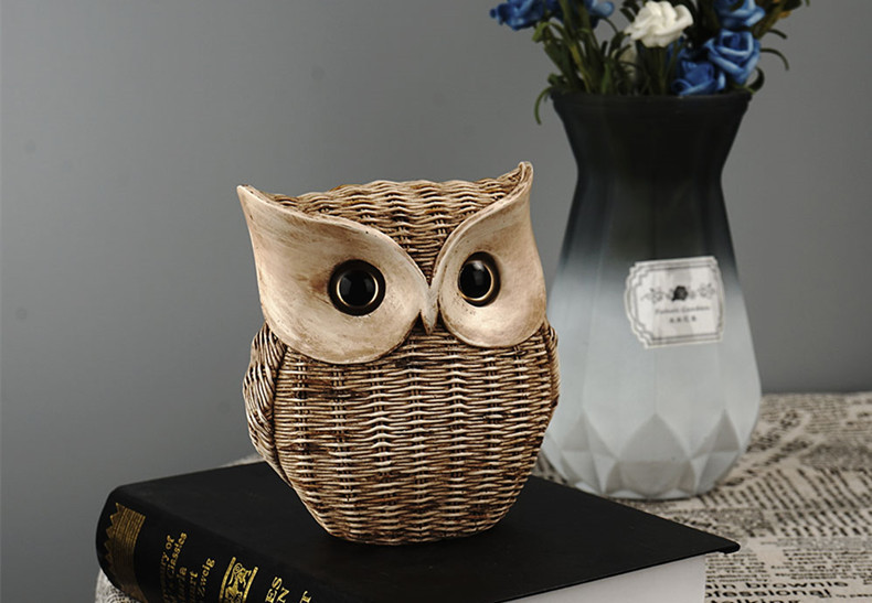 650g Weight Indoor Occasion Resin Material Fashion Cute Resin Owl Home Decoration Crafts Wholesale