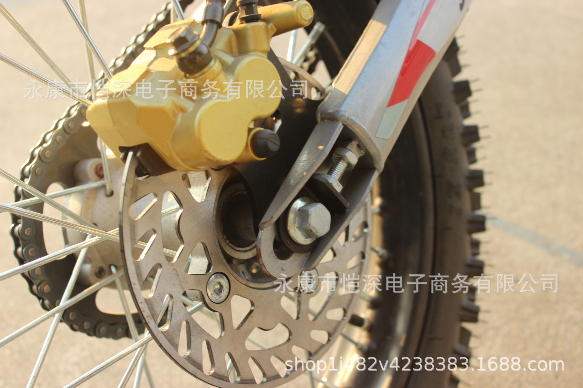 Factory Direct Sales of Off-Road Motorcycles, Fuel-Powered Mid-High-End Racing All-Terrain Mountain Bikes, Adult Venue Bikes, Small Jump Dirt Bikes