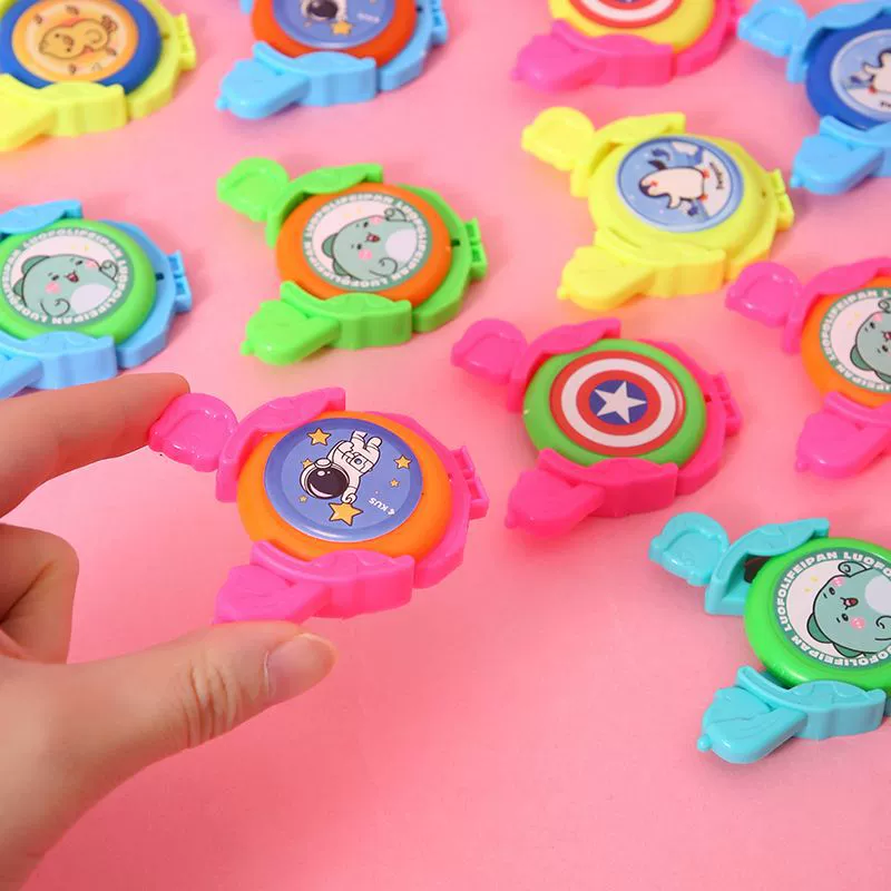 Мультфильм катапульта Фрисби пусковая установка вращающийся Фрисби скрученное яйцо Слепая Коробка игрушка Детский сад Дети маленький подарок оптом