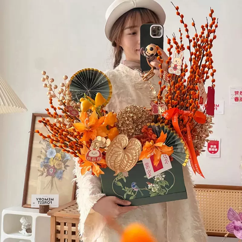 新款抱抱桶新年年宵花盒新中式喜鹊福桶礼品方盒冬青银柳福桶批发