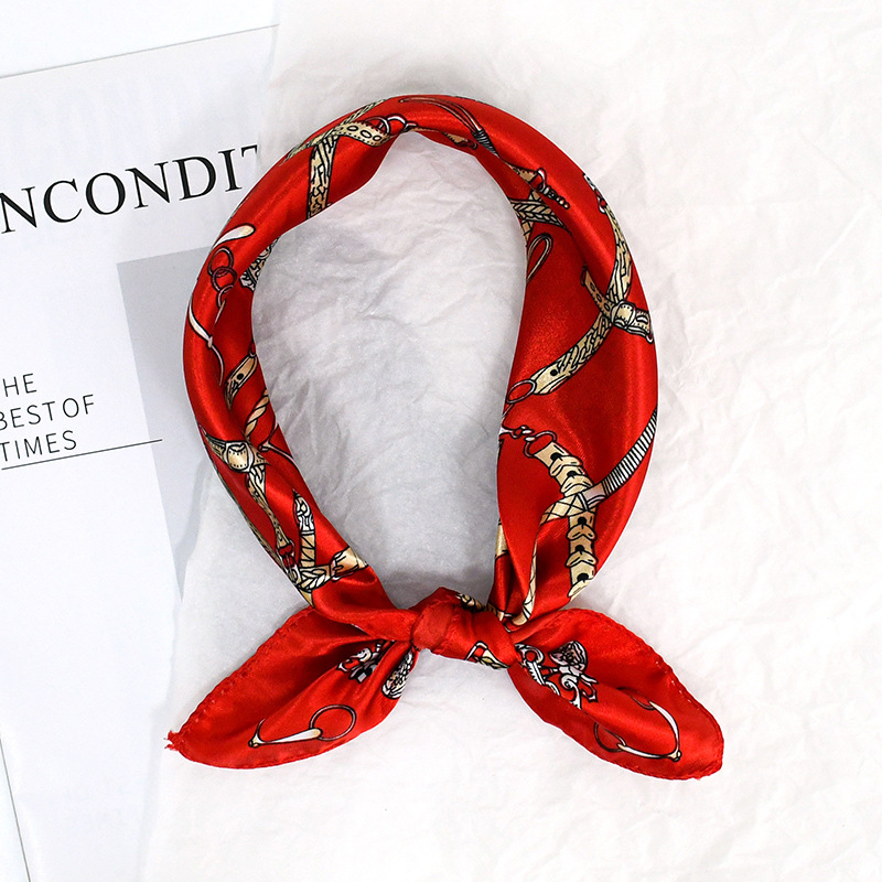 50 Satin Chain Pañuelo cuadrado estampado Color Sense de alta gama Moda de todo fósforo azafata profesional Servicio al cliente Bufanda de decoración Bufanda de seda