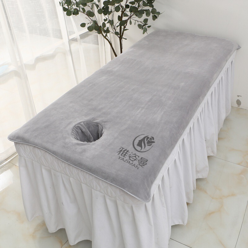 Beauty salon bath towel bed with hole large towel absorbent thickened beauty bed massage bed sheet hole towel cocoa logo Beauty salon bath towel bed with hole large towel absorbent thickened beauty bed massage bed sheet hole towel cocoa logo