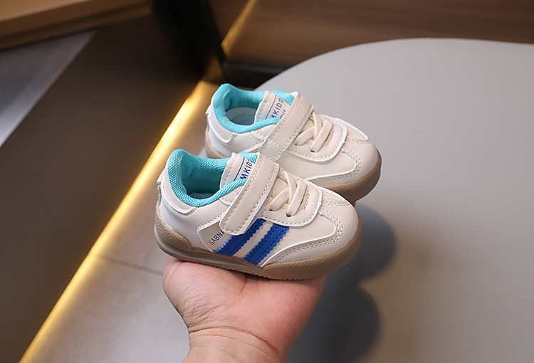 2024 Hierscht neit villsäitegt Board fir Jongen a Meedercher, däitsch Trainingsschong, mëll Sohlen Anti-Rutsch Puppelchers-Trëppelschong_voghion.com